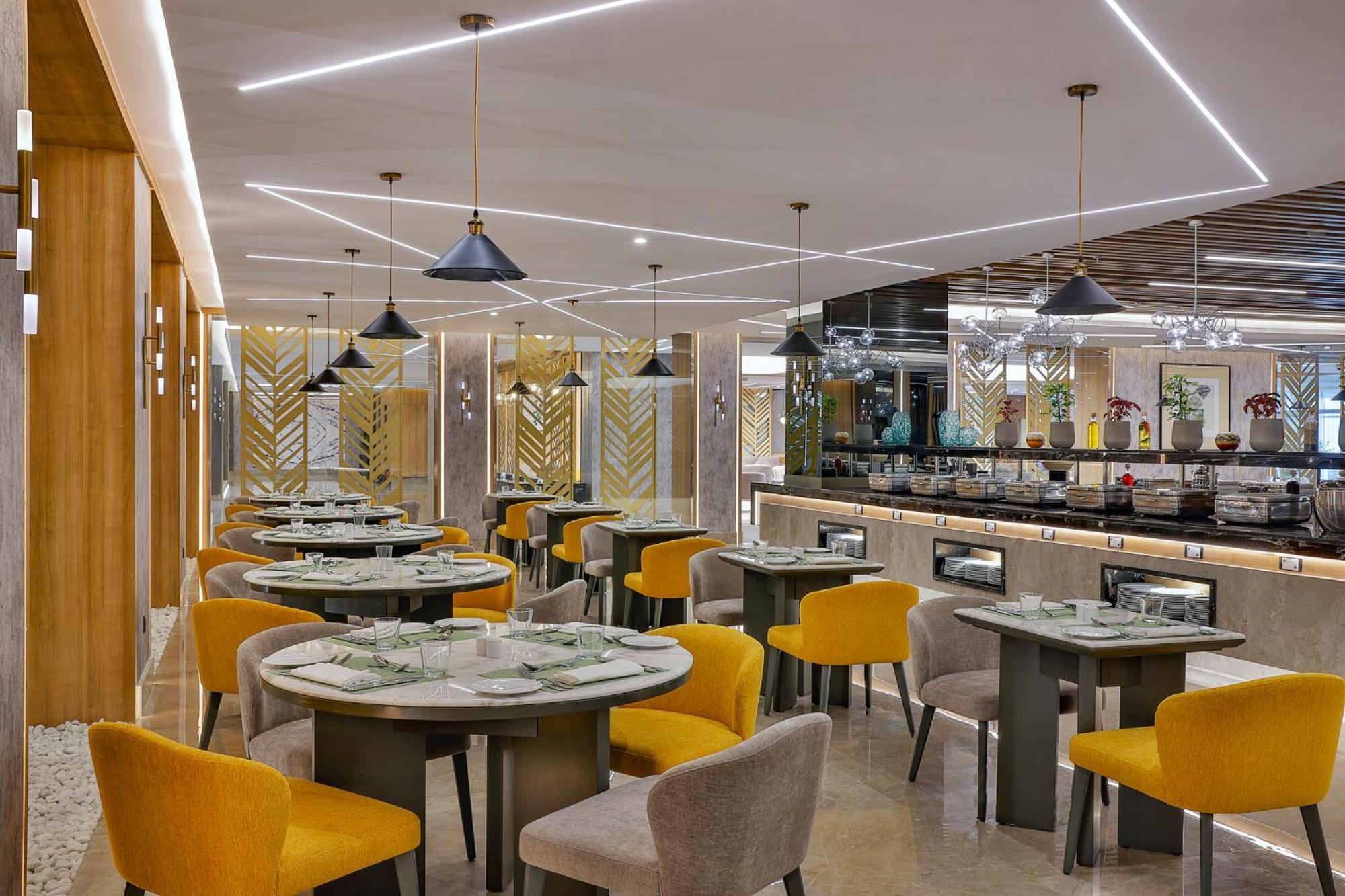 Holiday Inn & Suites - Al Khobar By Ihg Exterior foto